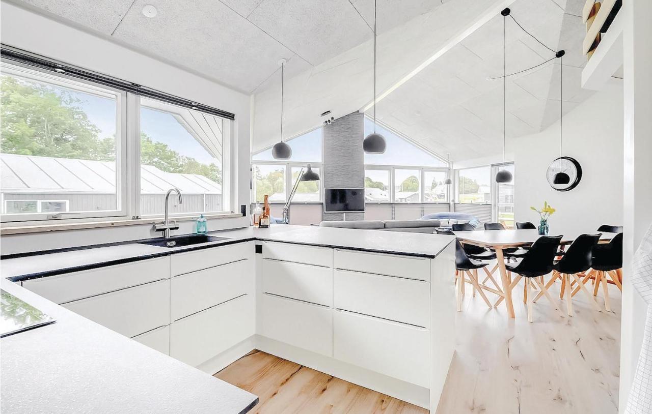 4 Bedroom Awesome Home In Haderslev Kelstrup Strand Екстер'єр фото